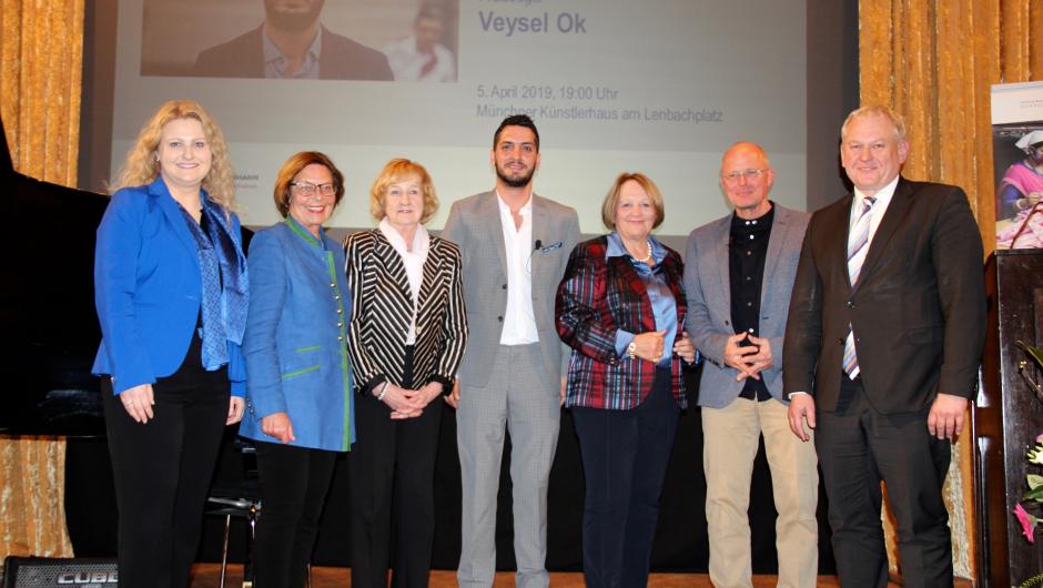 Verleihung des Thomas-Dehler-Preises an Veysel Ok